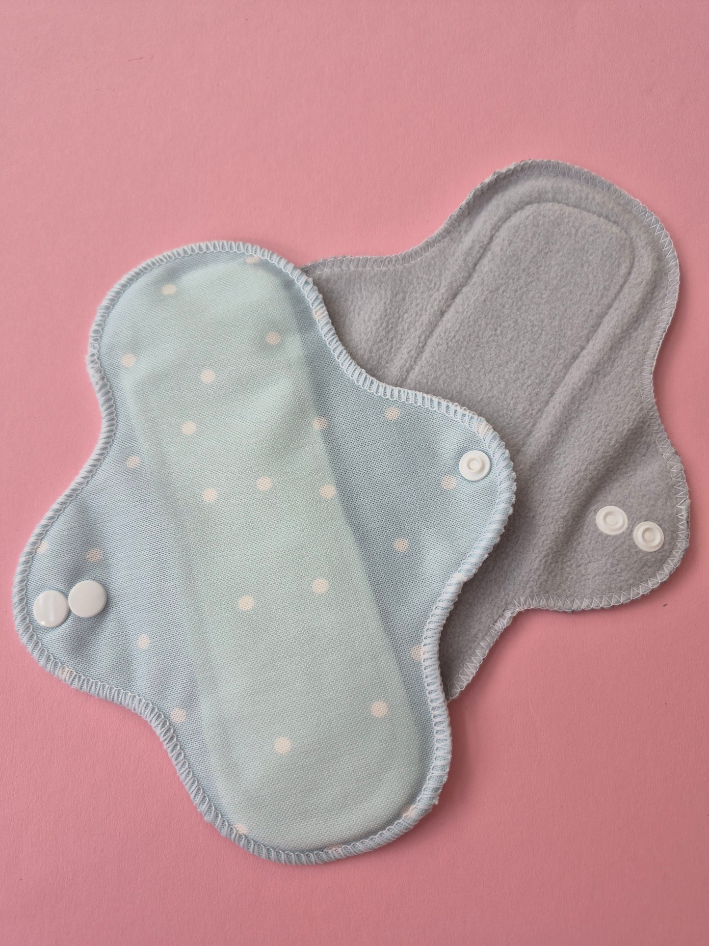 Light flow cloth pads